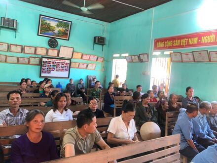 Kinh tế - Chính trị