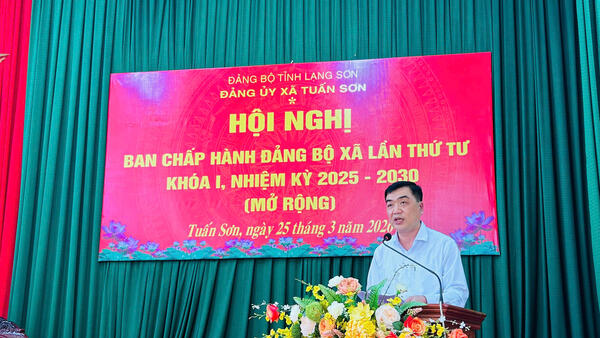 HỘI NGHỊ LẦN THỨ TƯ BAN CHẤP HÀNH ĐẢNG BỘ XÃ TUẤN SƠN, KHÓA I, NHIỆM KỲ 2025-2030