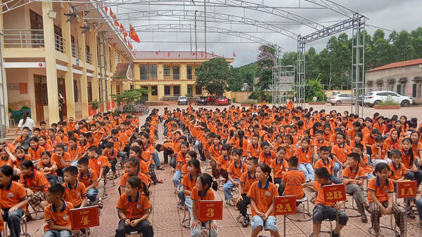 TRUYỀN THÔNG PHÁP LUẬT VỀ AN NINH MẠNG; AN TOÀN GIAO THÔNG; BẠO LỰC HỌC ĐƯỜNG; PHÒNG, CHỐNG PHÁO NỔ; THUỐC LÁ ĐIỆN TỬ; PHÒNG, CHỐNG ĐUỐI NƯỚC Ở TRẺ EM.