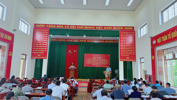 ĐẢNG ỦY XÃ TUẤN SƠN TỔ CHỨC HỘI NGHỊ HỌC TẬP, QUÁN TRIỆT, TRIỂN KHAI THỰC HIỆN NGHỊ QUYẾT ĐẠI HỘI ĐẠI BIỂU ĐẢNG BỘ XÃ TUẤN SƠN LẦN THỨ I, NHIỆM KỲ 2025 – 2030.