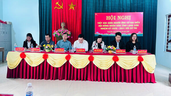 ỨNG CỬ VIÊN ĐẠI BIỂU HĐND TỈNH TIẾP XÚC CỬ TRI, VẬN ĐỘNG BẦU CỬ TẠI XÃ TUẤN SƠN