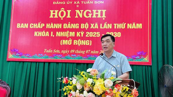 HỘI NGHỊ BAN CHẤP HÀNH ĐẢNG BỘ XÃ TUẤN SƠN LẦN THỨ NĂM